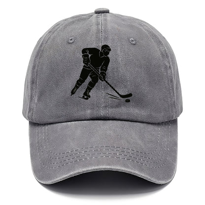 Ice hockey player shooting puck - Classic Cap - Urban Haze(Grey)