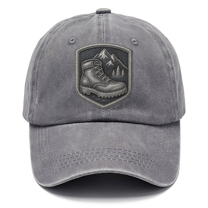 Hiking boots with mountain peak - hiker pride - Classic Cap - Urban Haze(Grey)