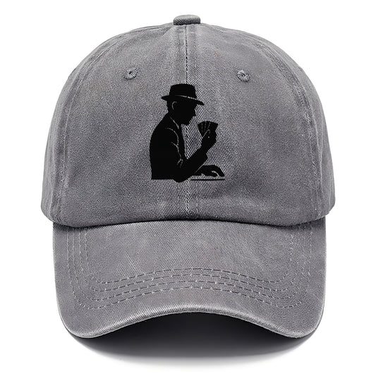 Poker player with cards close - Classic Cap - Urban Haze(Grey)