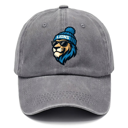 Detroit Lion wearing Lions Honolulu blue and silver beanie with pom pom and wayfarer - Classic Cap - Urban Haze(Grey)