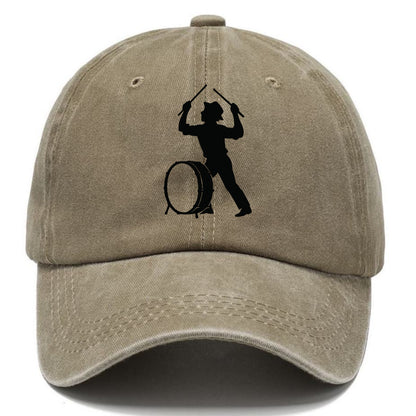 Drummer with drumsticks raised high - Classic Cap - Warm Sand(Khaki)