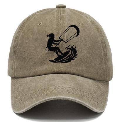 Kite surfer riding wave - Classic Cap - Warm Sand(Khaki)