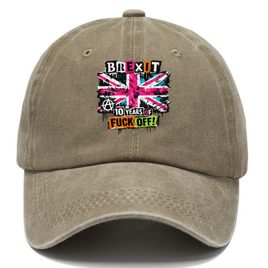 WEATHERED REBEL | Heavily distressed Union Jack | Faded vintage colors | Peeling - Classic Cap - Warm Sand(Khaki)