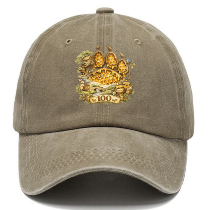 HONEY PAW | Bear paw print filled with honeycomb | Sticky evidence | Forest treasure - Classic Cap - Warm Sand(Khaki)