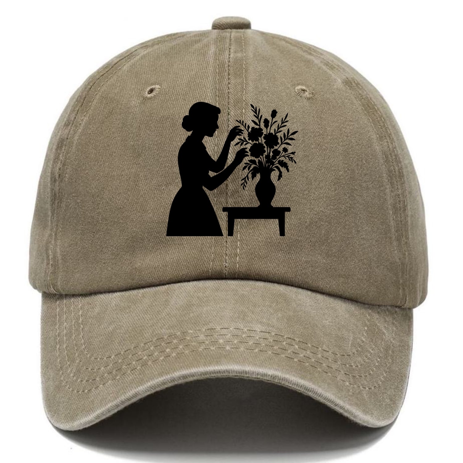 Florist arranging dramatic bouquet - Classic Cap - Warm Sand(Khaki)