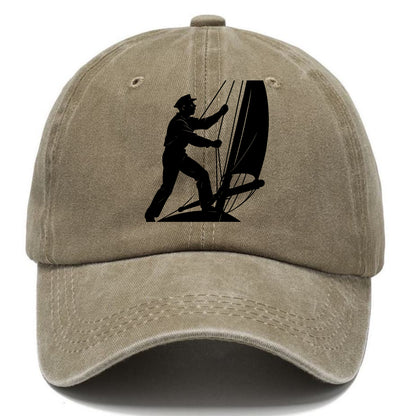 Sailor adjusting the boom on a sailboat - Classic Cap - Warm Sand(Khaki)