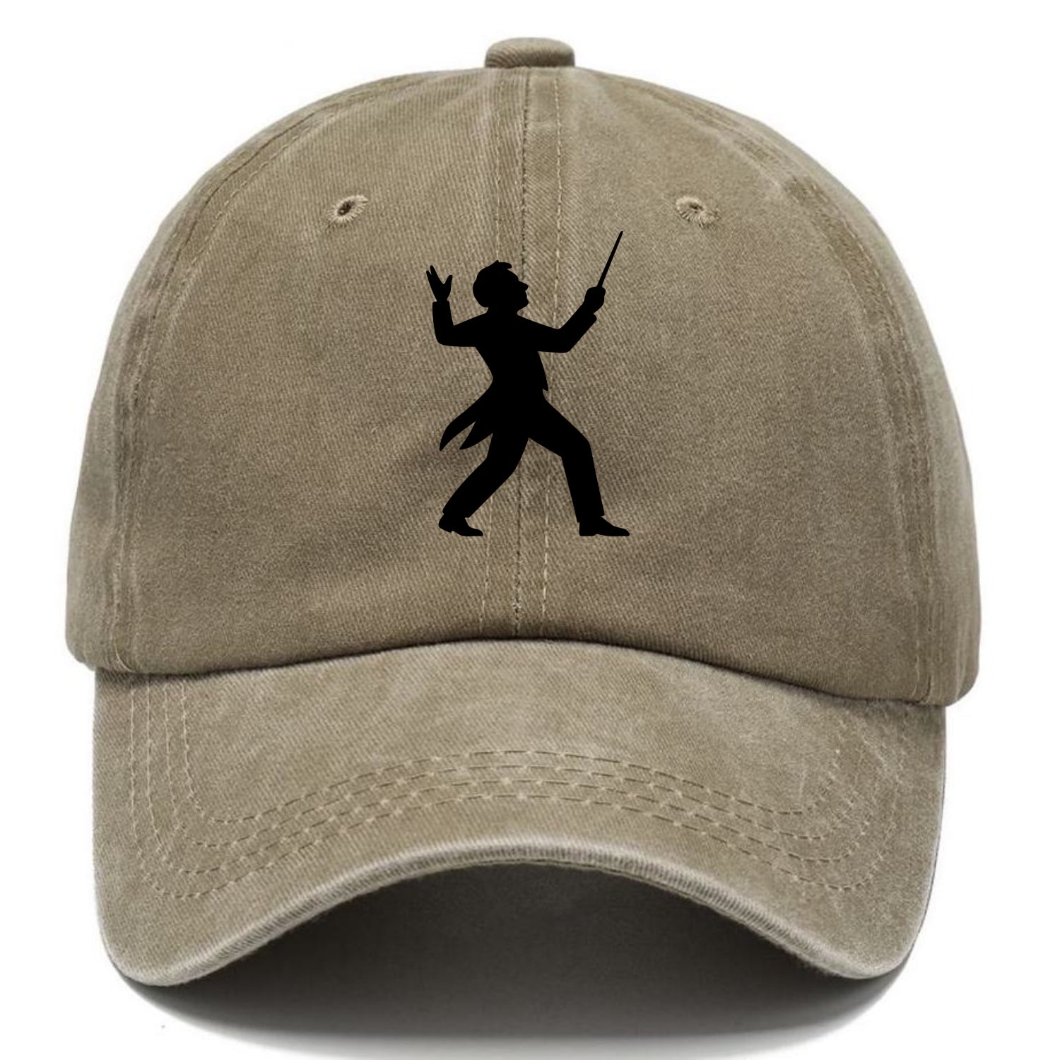 Conductor leading orchestra passionately - Classic Cap - Warm Sand(Khaki)