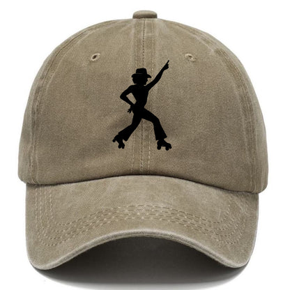Retro roller skater in disco pose - Classic Cap - Warm Sand(Khaki)