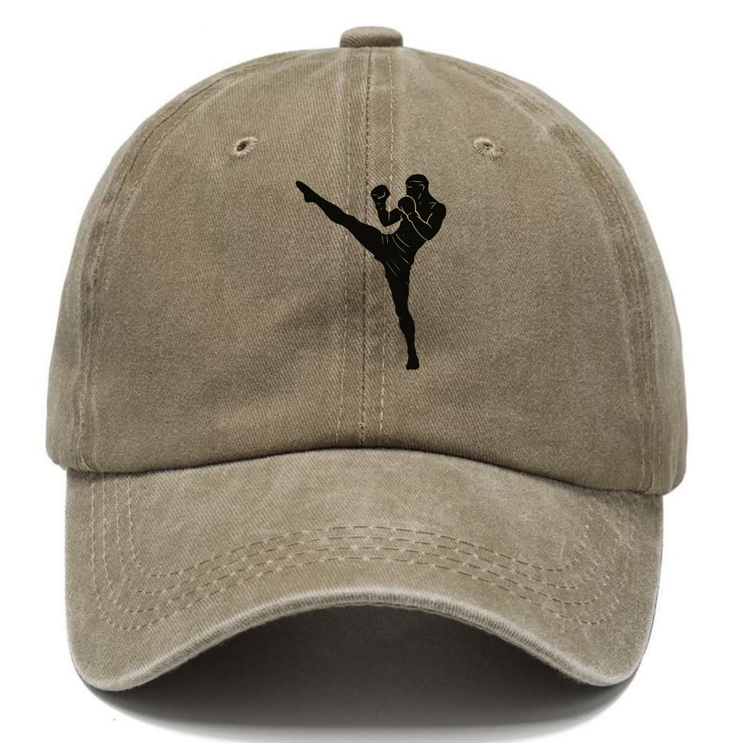 Kickboxer delivering roundhouse kick - Classic Cap - Warm Sand(Khaki)