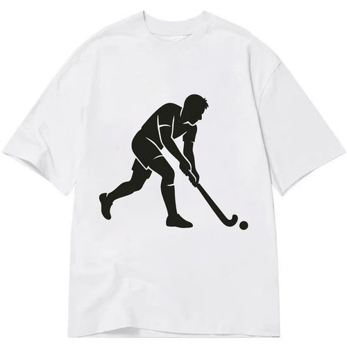 Field hockey player striking the ball - Classic T-shirt