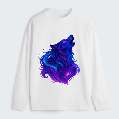 Noble wolf with flowing fur that transforms into aurora borealis - Classic Long Sleeve Shirt - White