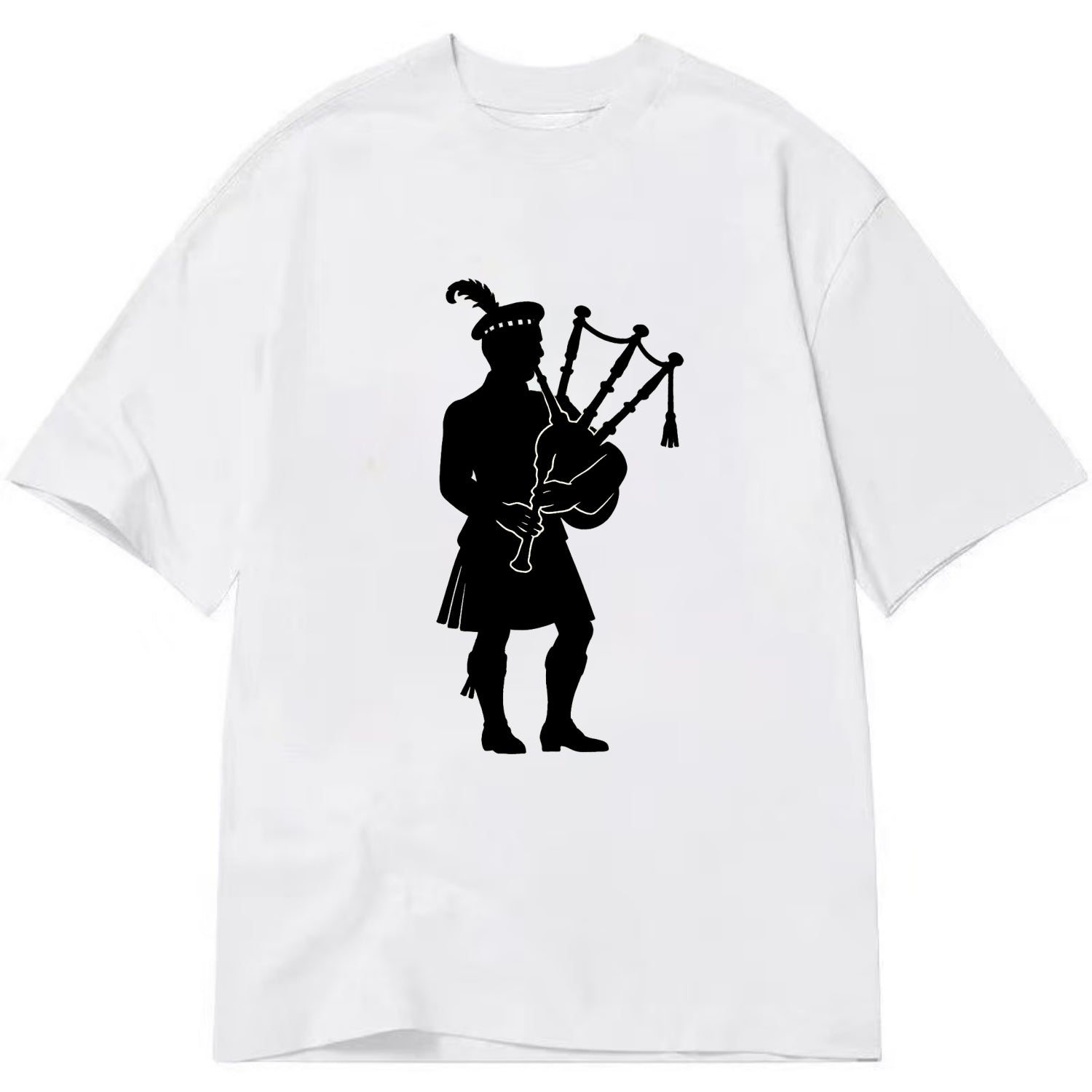 Bagpiper in traditional stance - Classic T-shirt - White