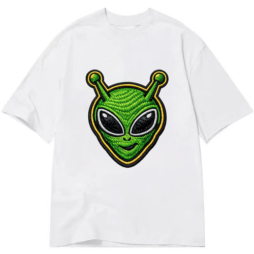 ALIEN MARTIAN - green alien with antenna in green , little green man - Classic T-shirt