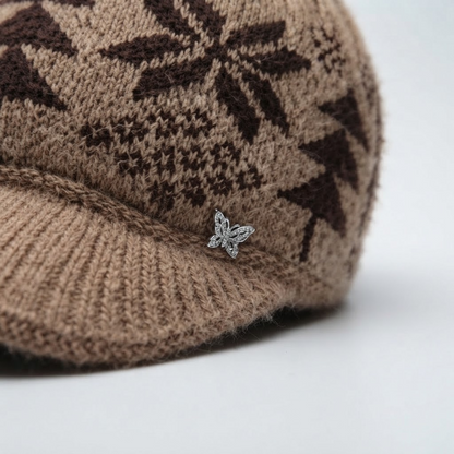 Women's Winter Knit Beanie Hat Korean Style Casual Ear Flap Warm Slouchy Hat Men's Loose Windproof Postpartum Cap — close-up detail of a secondary structural feature