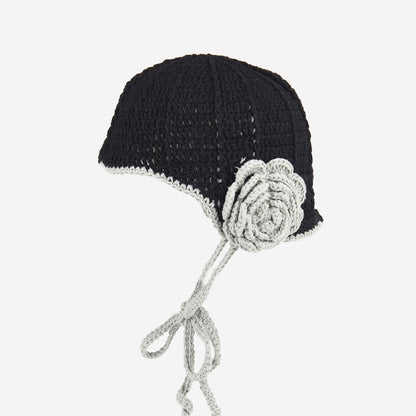 Hand-Knit Floral Beret: Cozy Retro Winter Hat Additional Image 2