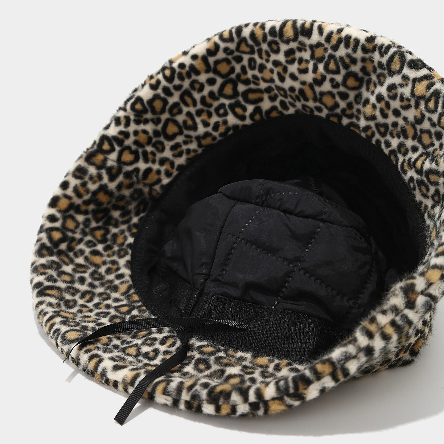 Leopard Plush Fisherman Hat - Cozy Winter Street Style Additional Image 2