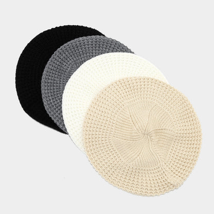 Chic Knitted Beret: Retro Artist Hat for Autumn/Winter Additional Image 3