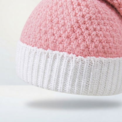Cross-Border Knit Christmas Hat for Women – Autumn/Winter Warm Pineapple-Texture Pom-Pom Beanie, Holiday Costume Wool Hat for Men — close-up detail of material and stitching