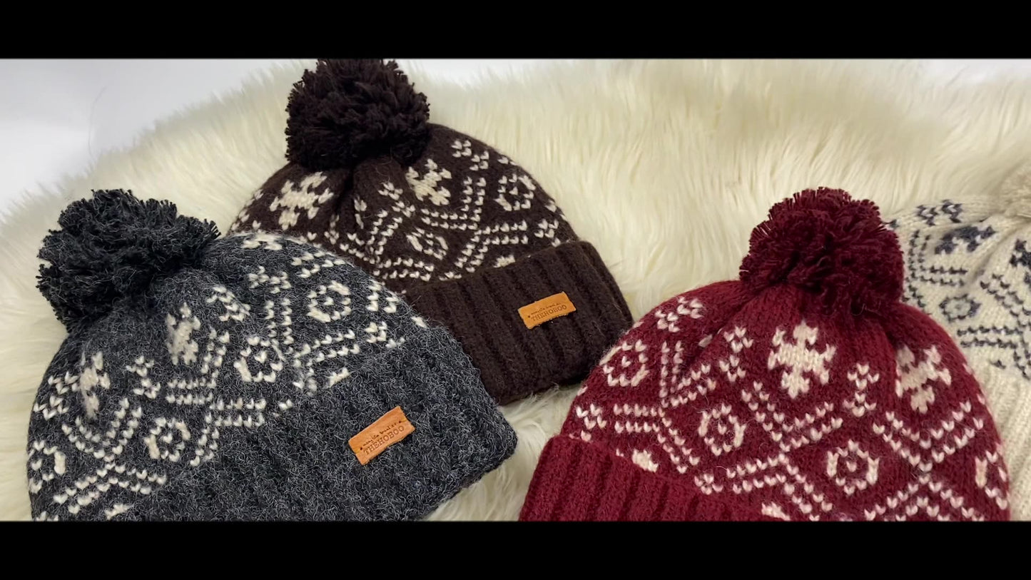 Cozy Korean Red Wool Hat: Ear Protection & Winter Warmth Additional Image 4