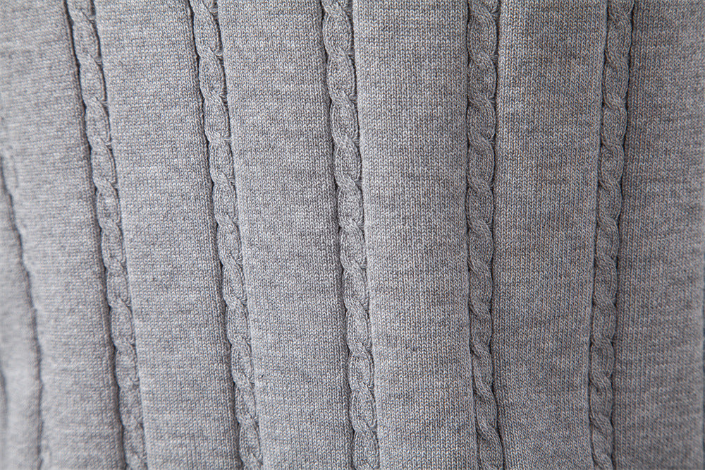 Men's V-Neck Cable Knit Vest: Smart Business Casual Additional Image 4