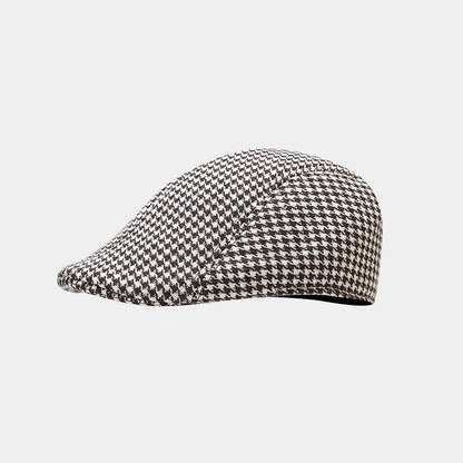 Chic Houndstooth Beret: British Style Winter Hat Additional Image 4