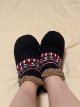 Cozy Jacquard Non-Slip Floor Socks Additional Image 5