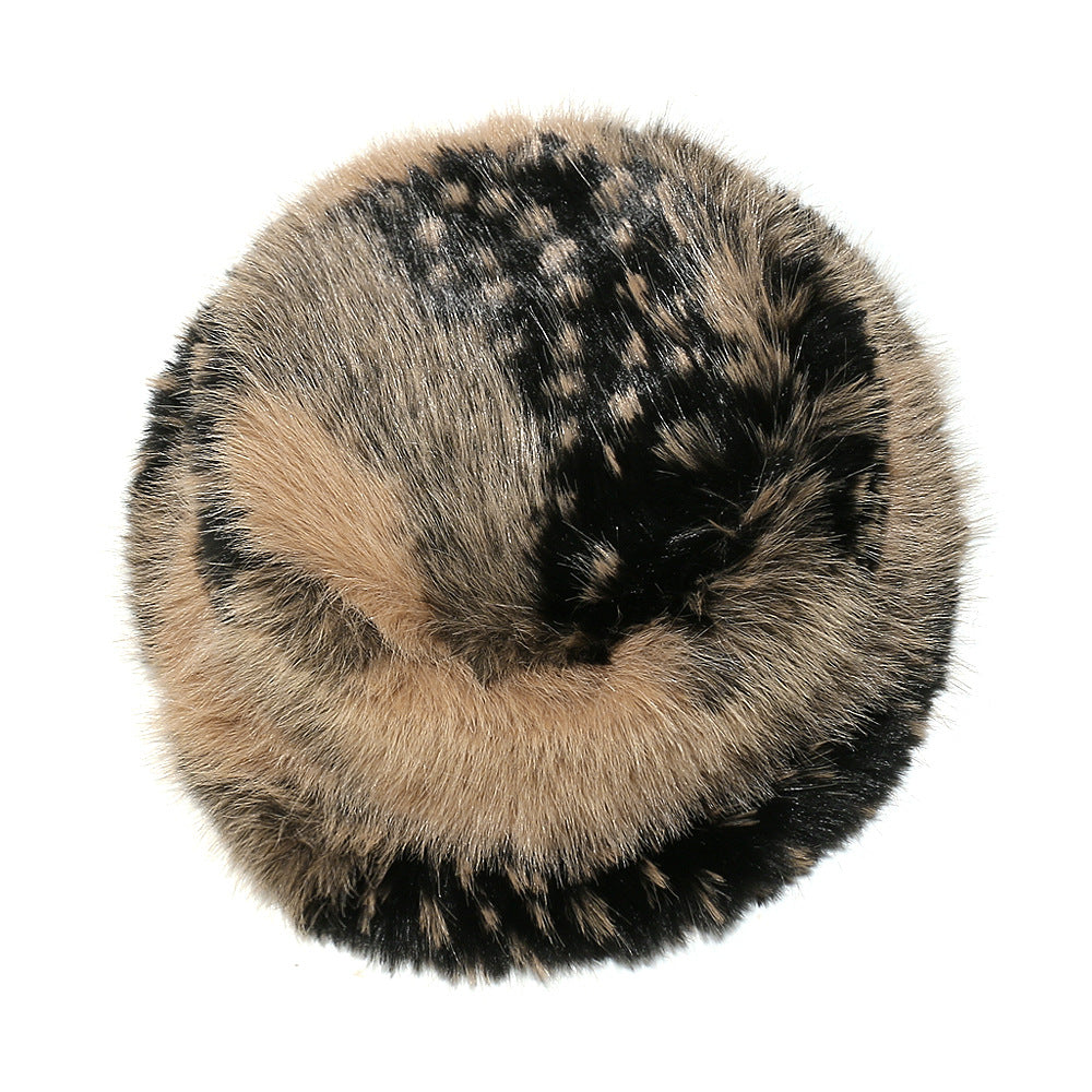 Gradient Faux Fur Bucket Hat - Cozy Winter Style Additional Image 6