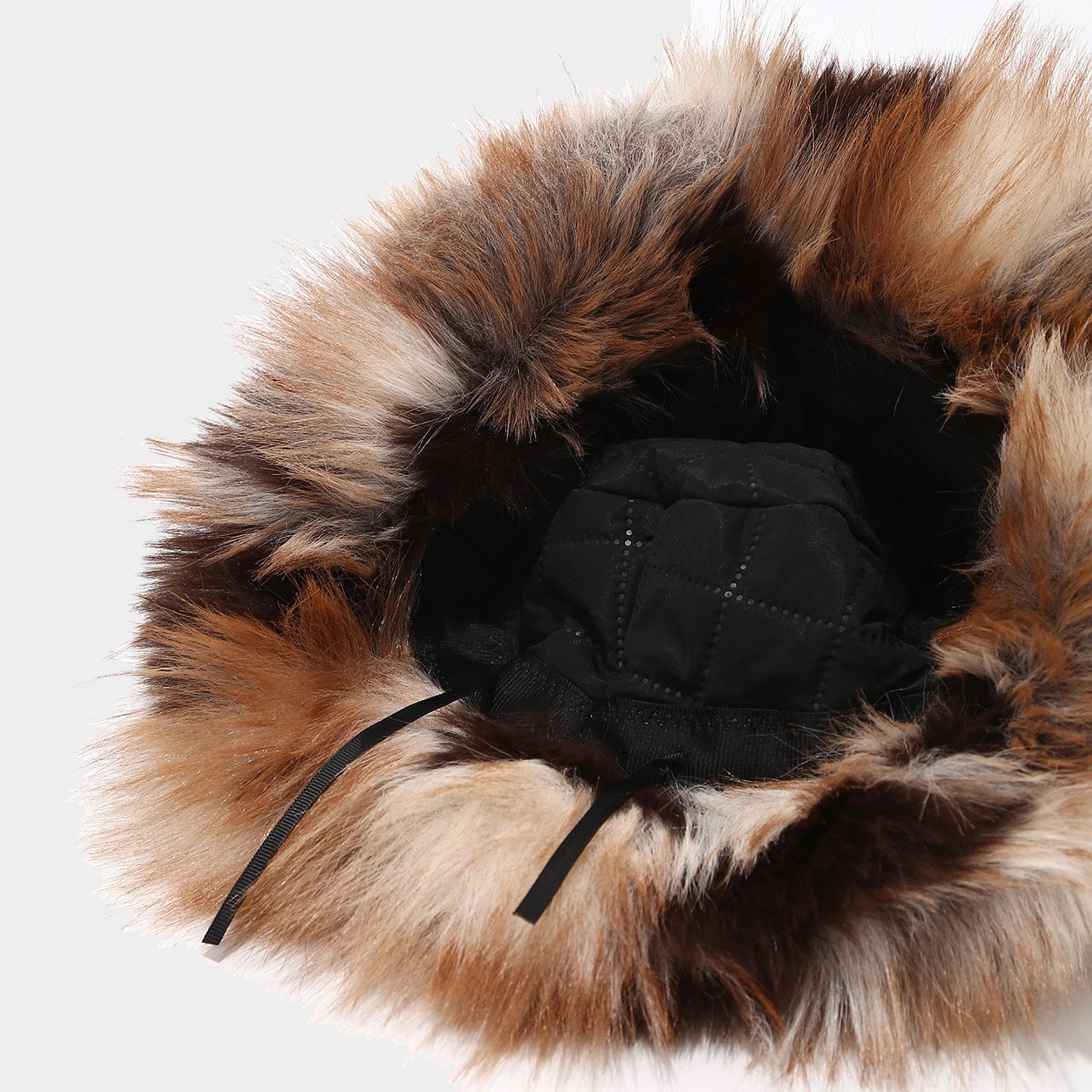 Chunky Faux Fur Bucket Hat - Cozy Winter Style Additional Image 7
