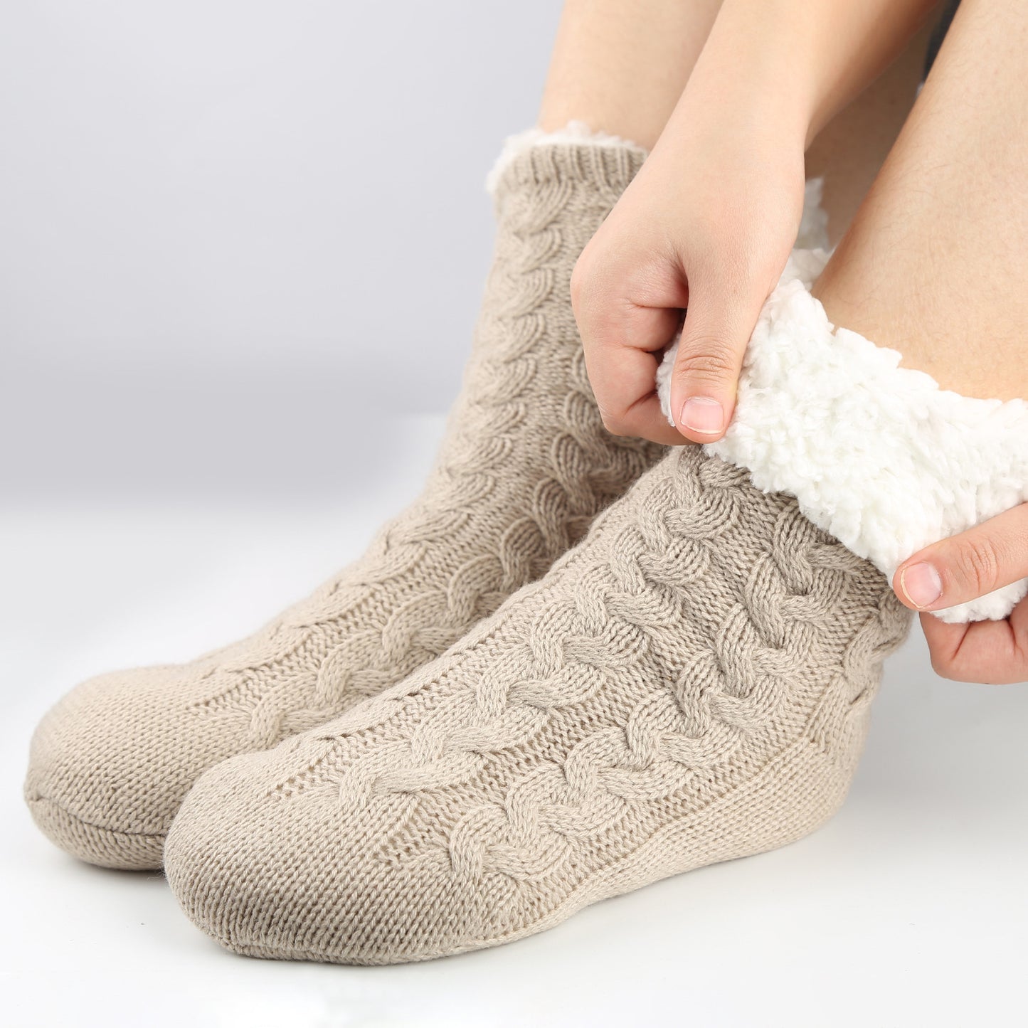 Cozy Fleece-Lined Grip Socks for Winter Comfort Additional Image 8