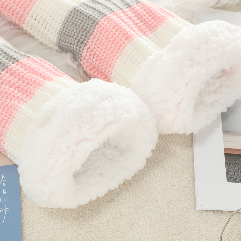 Cozy Plush Non-Slip Slippers - Women's Winter Warm Socks Additional Image 9