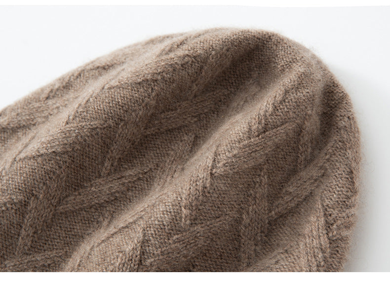 Soft Cashmere Beanie: Luxurious Winter Warmth Additional Image 9