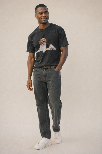 Beagle Vintage T-shirt – studio model photo