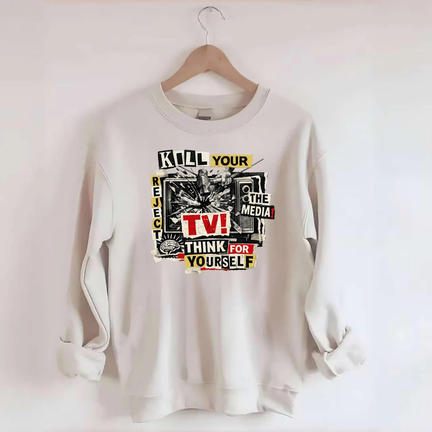 KILL YOUR TV | Smashed television | Reject media | Think for yourself | - Crewneck Sweatshirt - biege