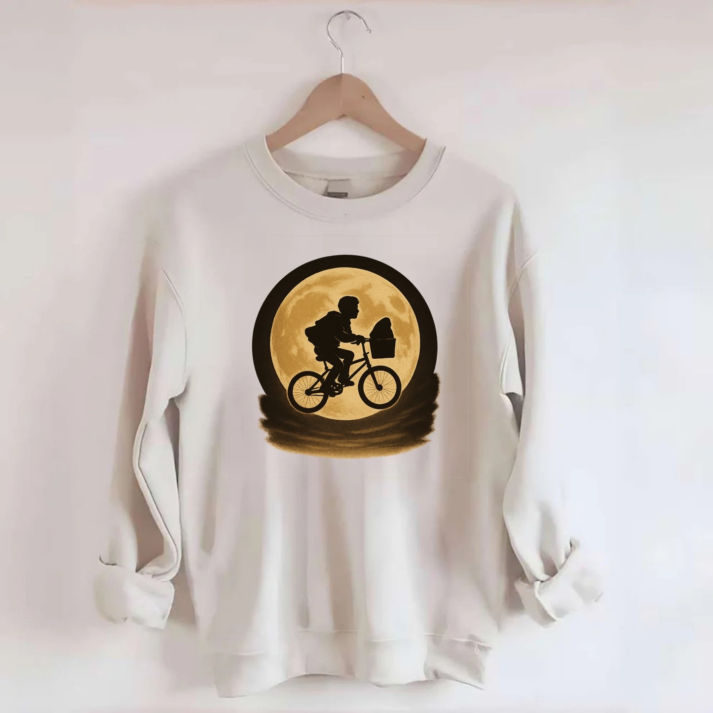 boy with bicycle flying across full moon with silhouette - Crewneck Sweatshirt - biege