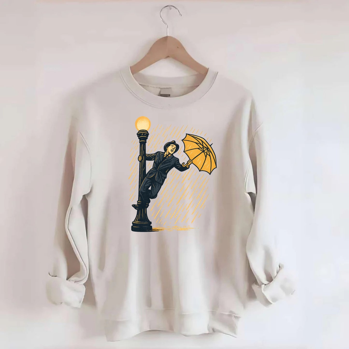 joyful dancing on lamppost in heavy rain with big smile - Crewneck Sweatshirt - biege