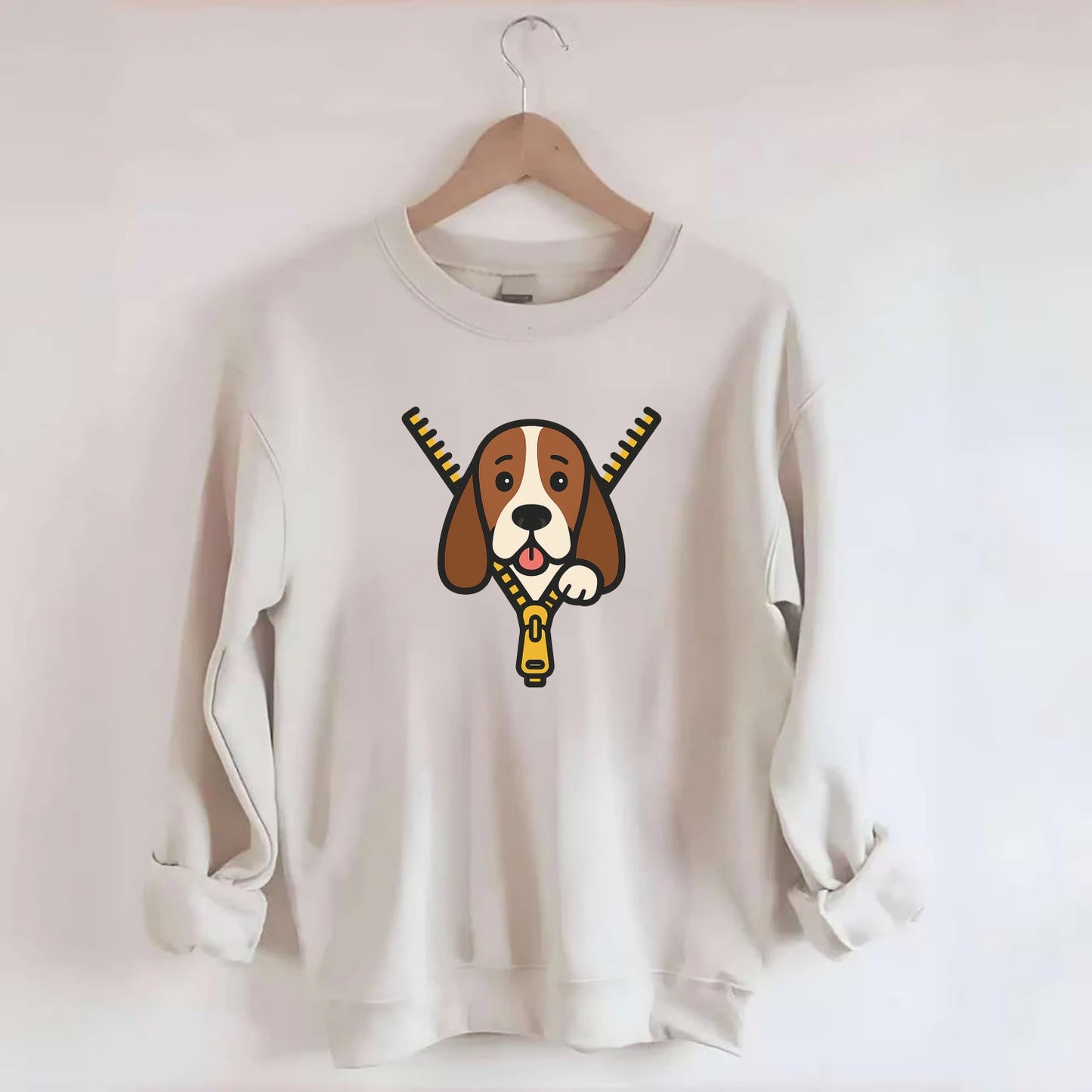 Basset Hound - Crewneck Sweatshirt - biege