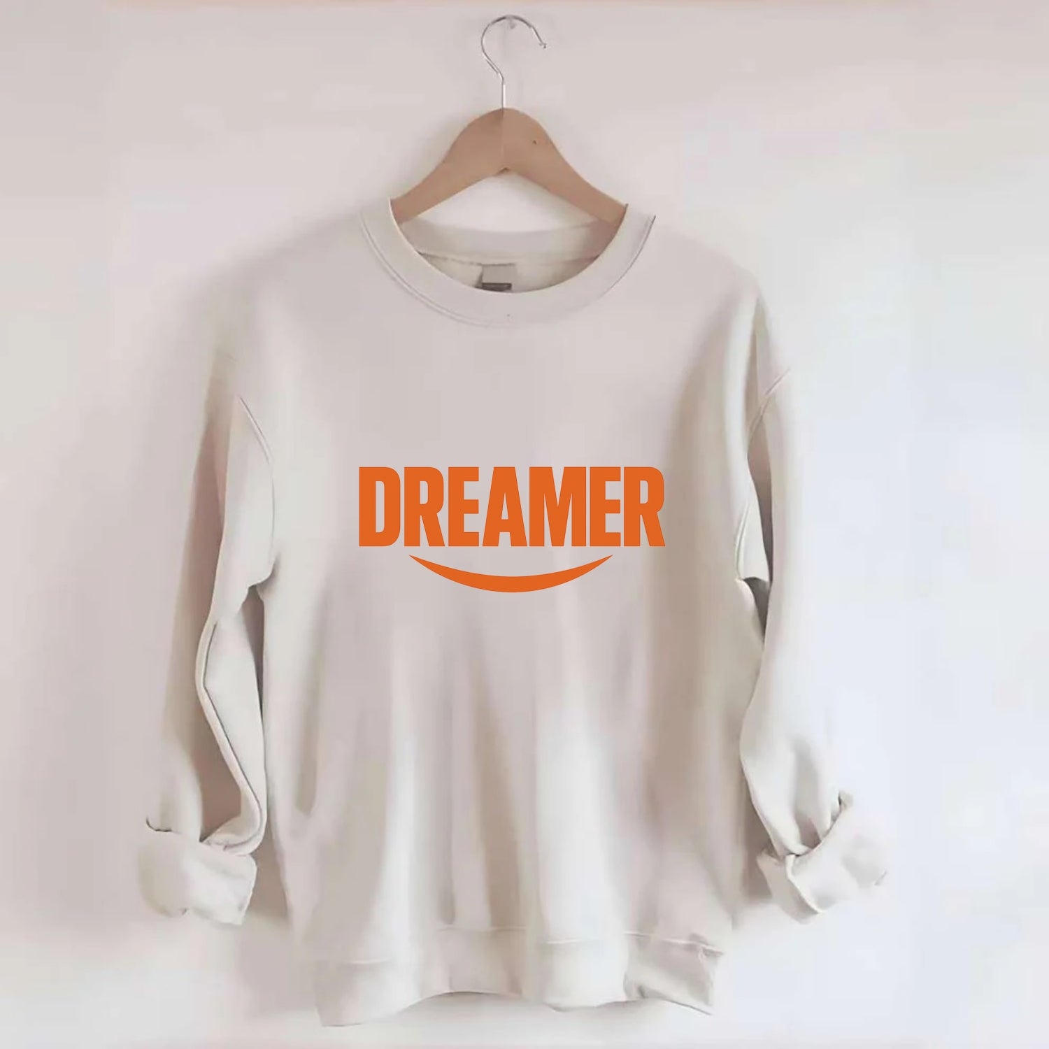 Bold typography design - "DREAMER" - imagination, seeing possibilities - Crewneck Sweatshirt - biege