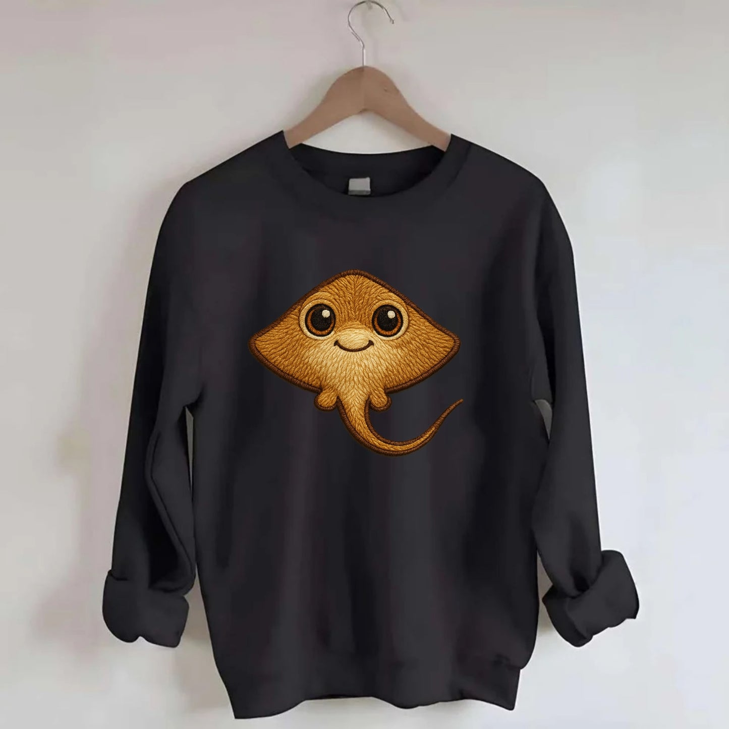 Baby Stingray - flat body, long tail, eyes on top, front-facing, friendly - Crewneck Sweatshirt - black
