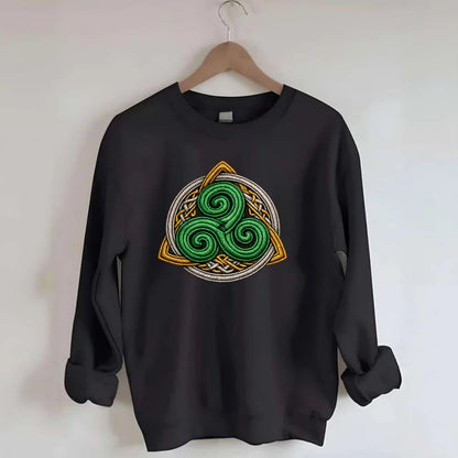 Spiral Knot Triskele - Crewneck Sweatshirt - black