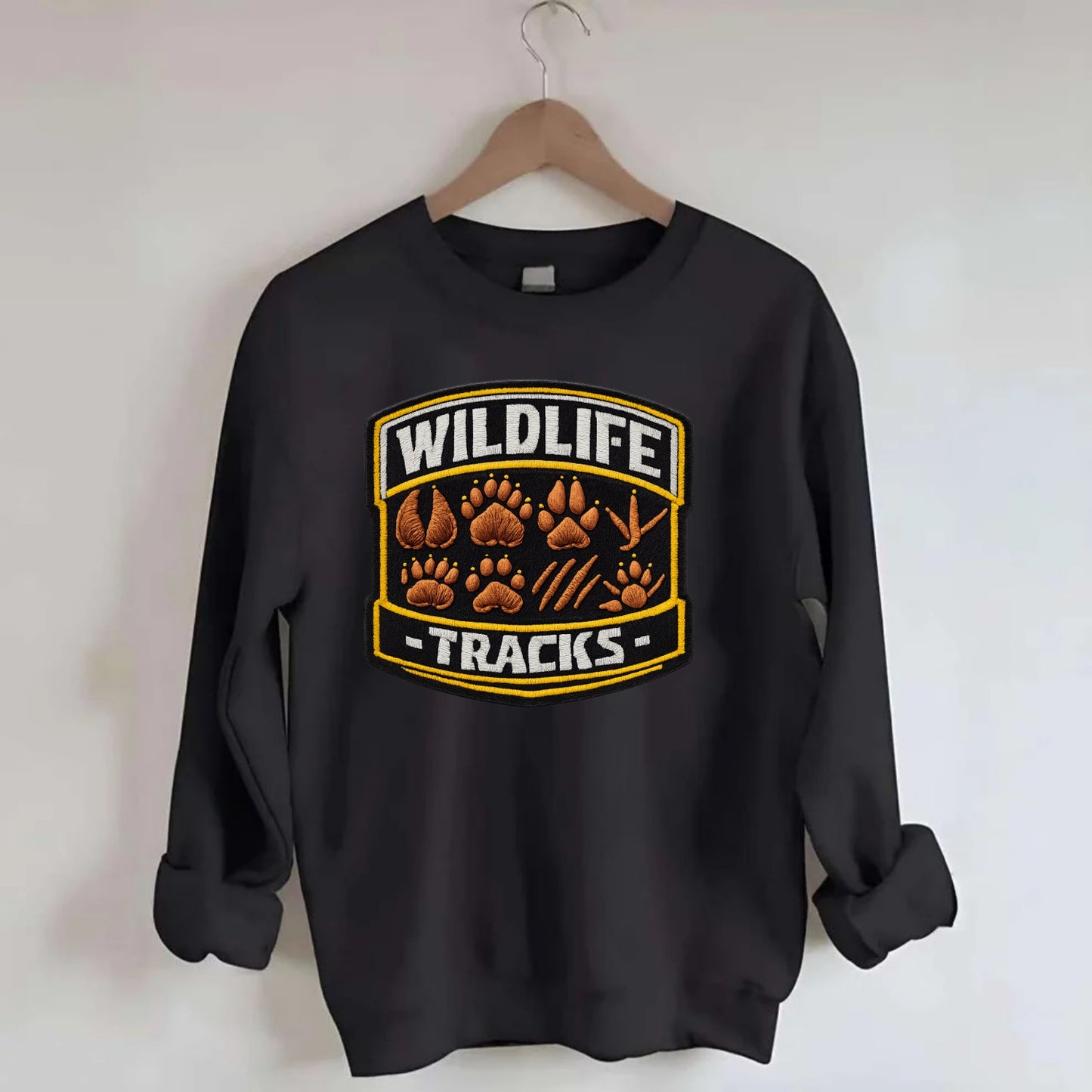 WILDLIFE TRACKS - animal footprints in brown , tracker - Crewneck Sweatshirt - black