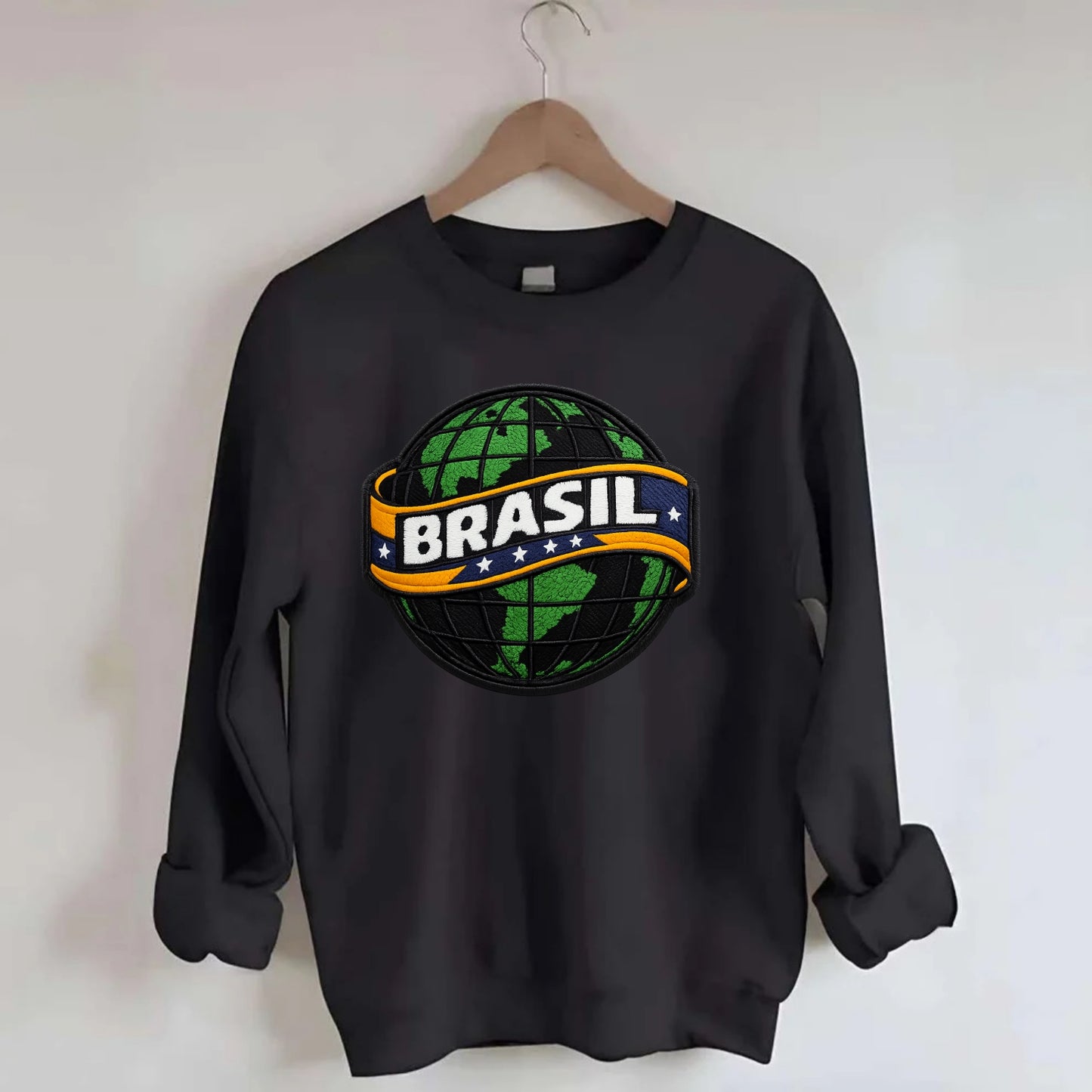 BRAZILIAN FLAG GLOBE - green globe with banner in green yellow blue , Brasil - Crewneck Sweatshirt - black