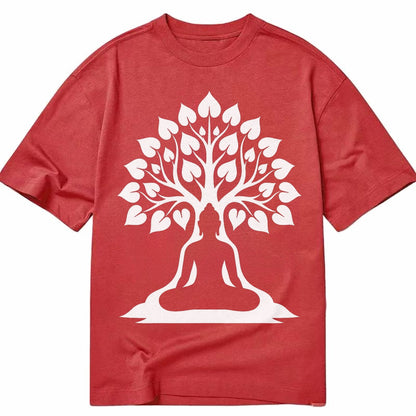Buddha silhouette meditating - negative space forms bodhi tree - Classic T-shirt – Red
