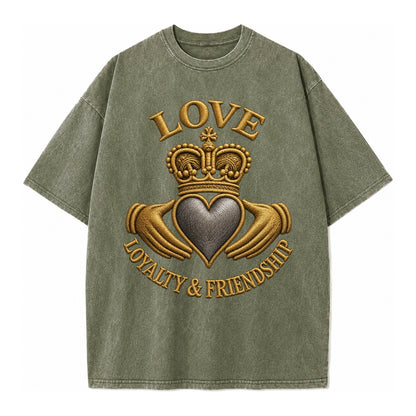 Claddagh Symbol  - Vintage T-shirt – Army Green