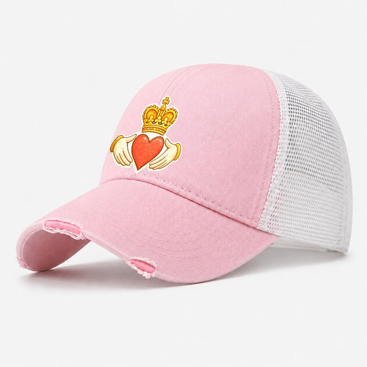 Claddagh Symbol Washed Washed Trucker Hat – Light Pink