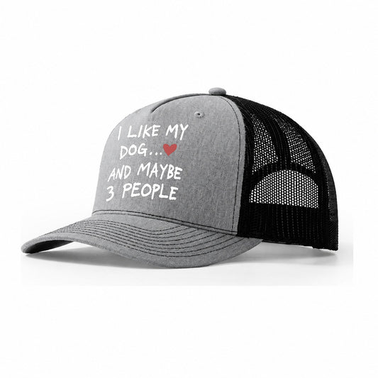 I Like My Dog And Maybe 3 People Trucker Hat – Sport Grey Black