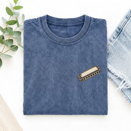 Harmonica Diagonal Keepsake Emblem Left Chest Vintage T-shirt – Washed Blue