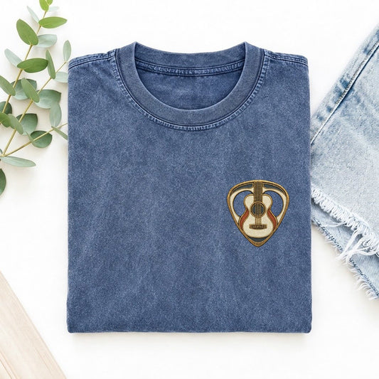 Guitar Pick And Strings Keepsake Emblem Left Chest Vintage T-shirt – Washed Blue
