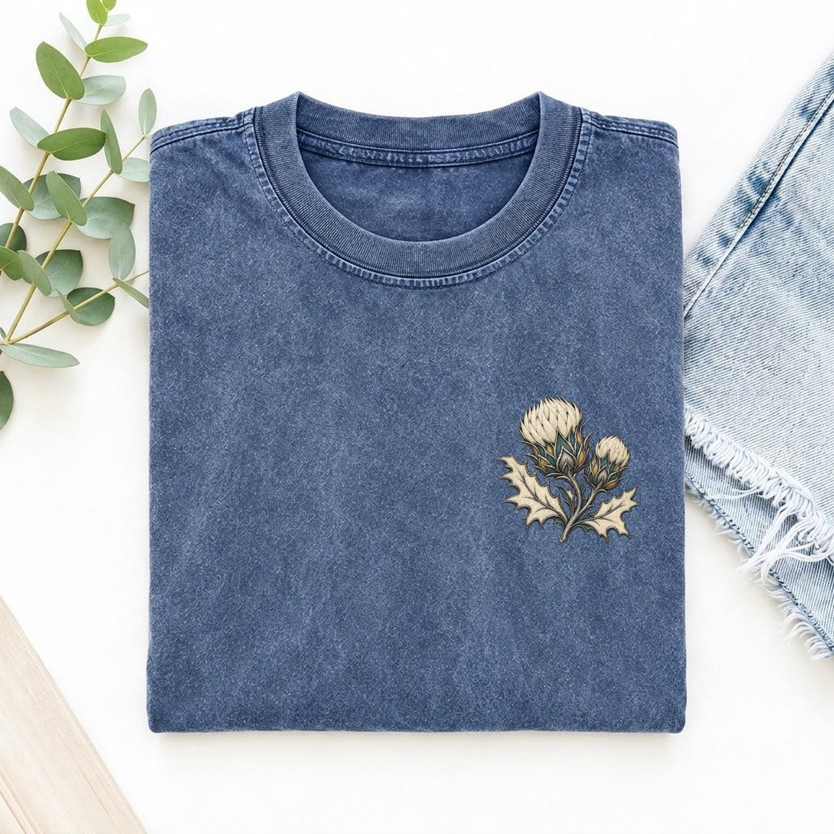 Thistle Bud Pair Keepsake Emblem Left Chest Vintage T-shirt – Washed Blue