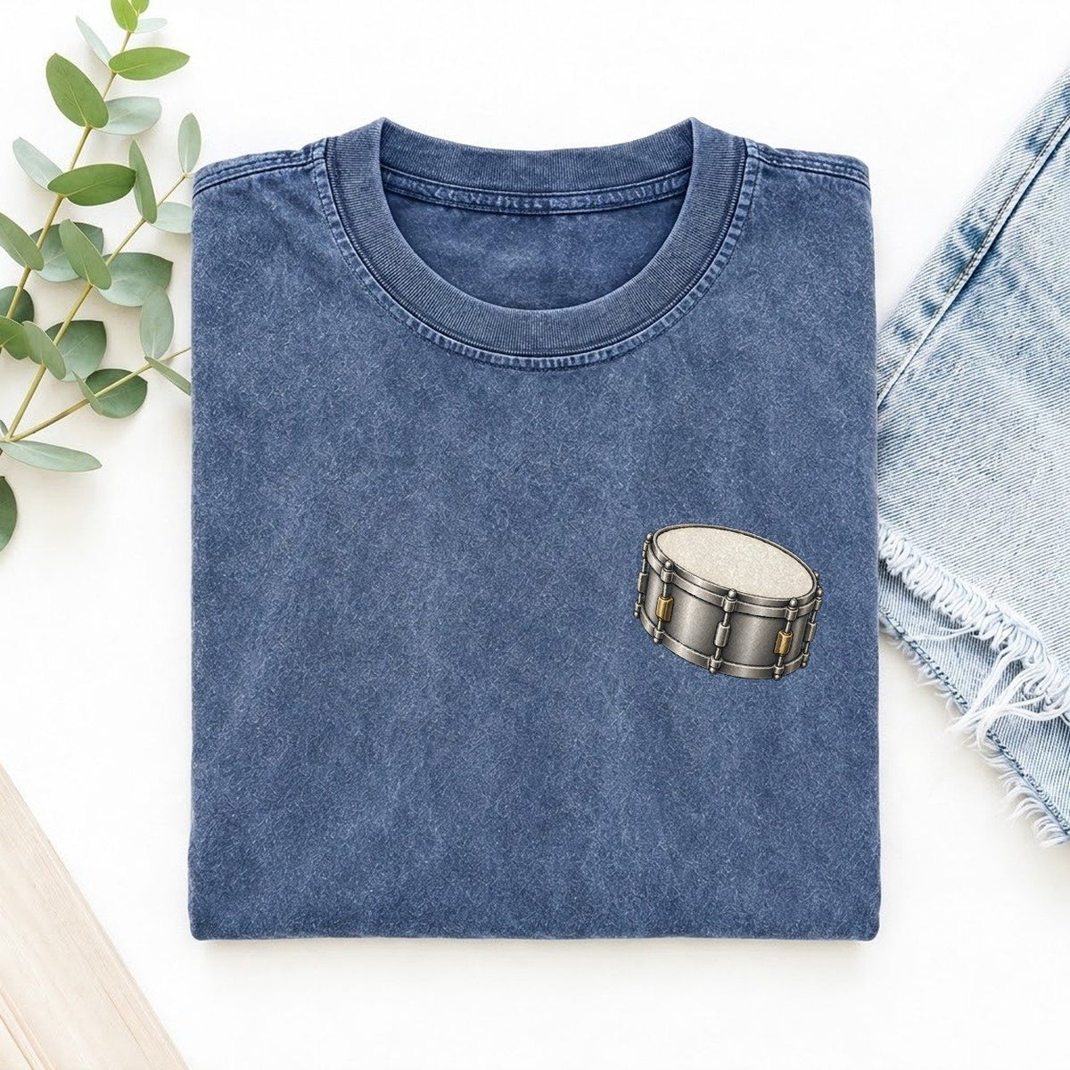 Snare Drum Tension Keepsake Emblem Left Chest Vintage T-shirt – Washed Blue