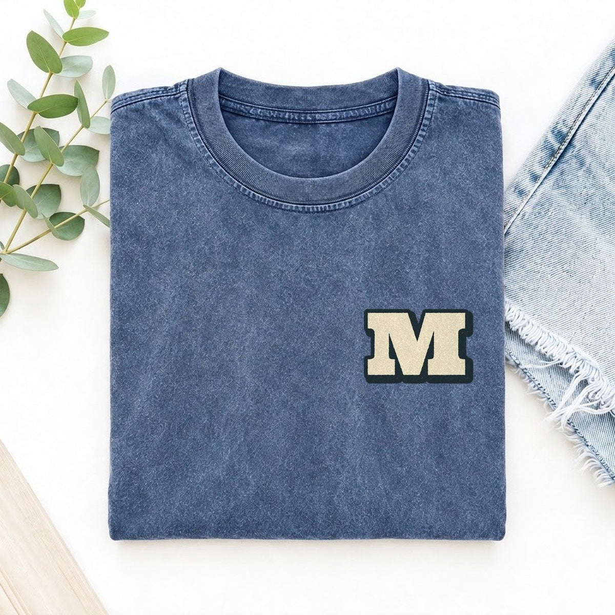 Initial M Left Chest Vintage T-shirt – Washed Blue